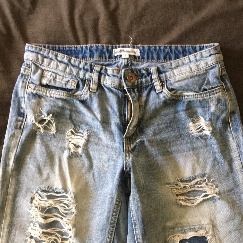 Distressed Boyfriend Jeans